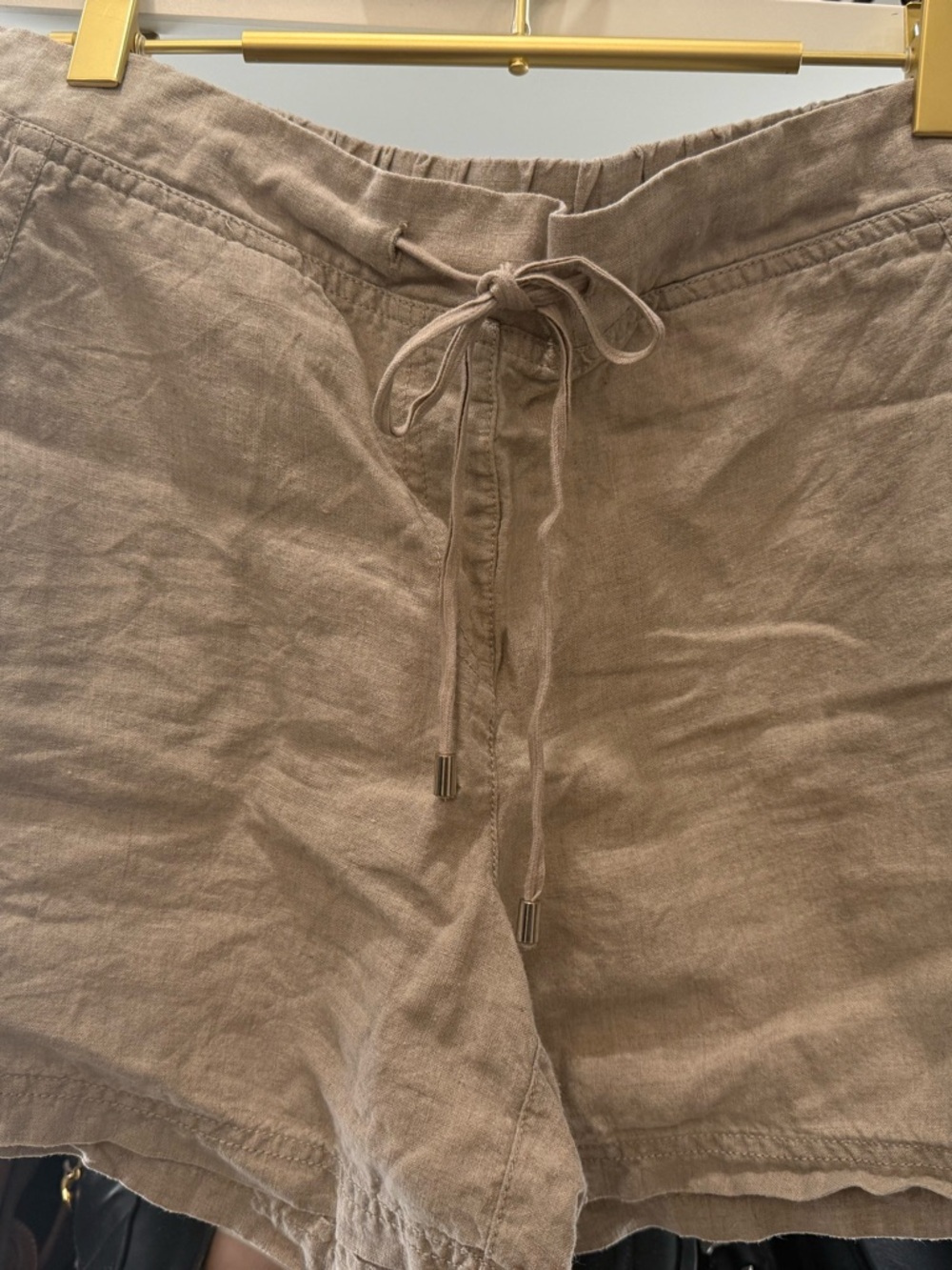 Tommy Bahama Linen Drawstring Shorts in Taupe